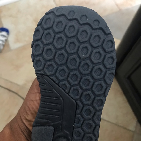 New Balance 247 - Baby Size 5 - Picture 2 of 2
